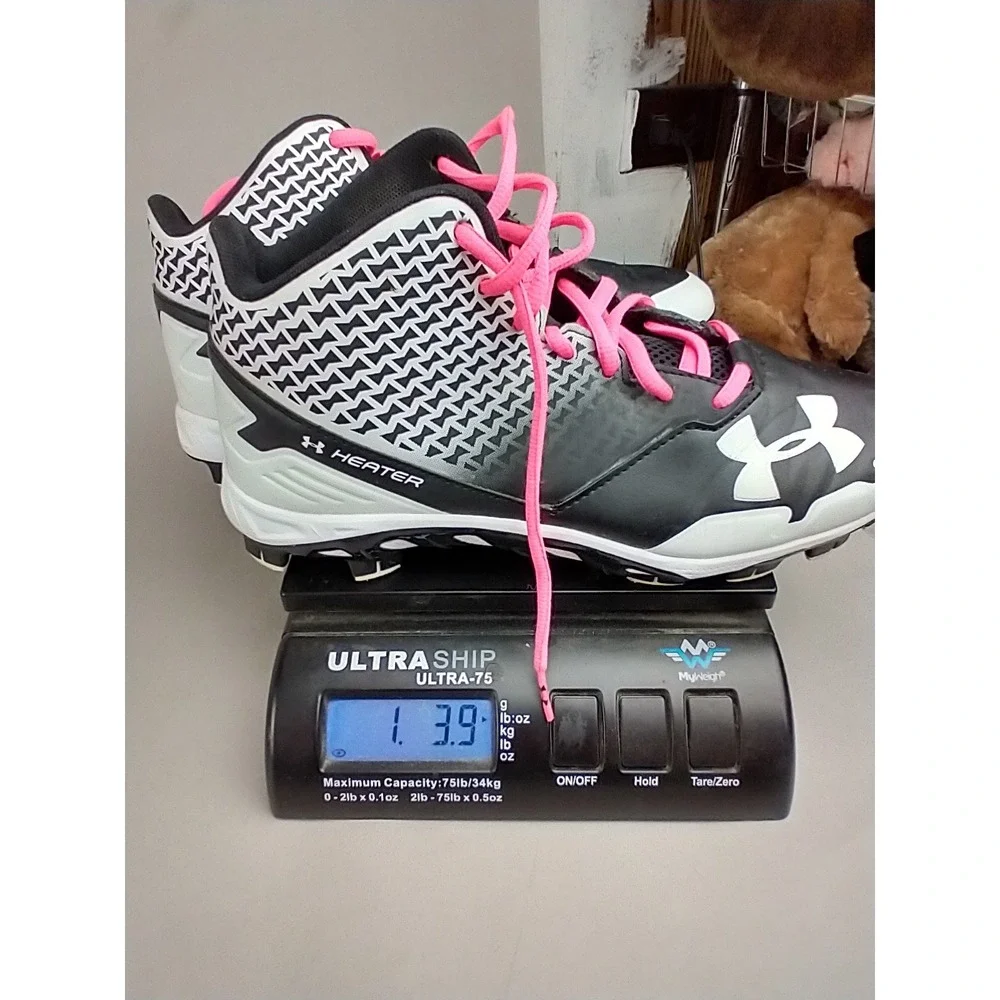 Under‎ Armour Heater Spine Baseball Cleats Mens 9 Black White Pink 1274396-011